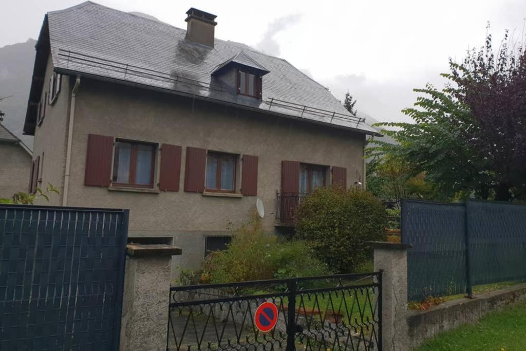 Le Gite Des 3 Vallees Villa Luz-Saint-Sauveur Exterior foto